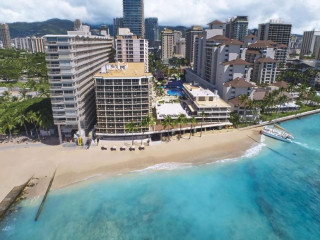 OUTRIGGER Reef Waikiki Beach Resort