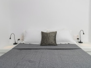 OVERVIEW MYKONOS APARTMENTS