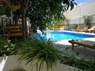 OYA BOUTIQUE HOTEL & SUITES