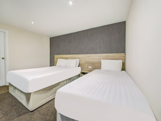 OYO 24 Sussex London Paddington
