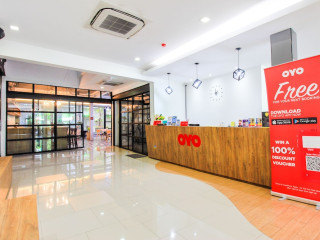 OYO 426 ALL DAY HOSTEL @ SUKHUMVIT
