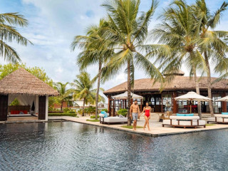 Ozen Reserve Bolifushi Resort