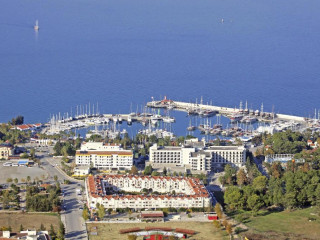 Ozkaymak Kemer Marina Hotel