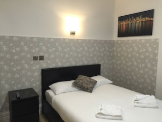 PADDINGTON APARTMENTS