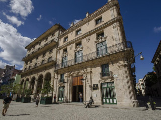 Palacio Del Marques De San Felipe Y Santiago