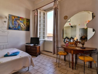 PALAIS HONGRAN DE FIANA