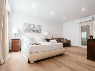 Palazzo Violetta Boutique Hotel