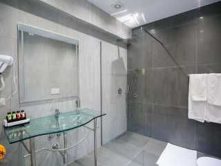 Palm Suites Apartment