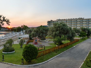 Palmariva Beach Hotel