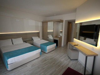 APARTAMENTS CAN NEGRET