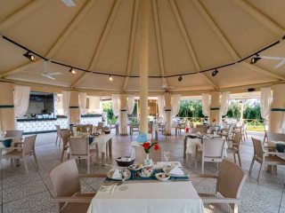 PALMERAS BEACH HOTEL