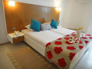 PALMYRA HOLIDAY RESORT AND SPA