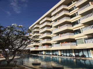 Palmyra Patong Resort