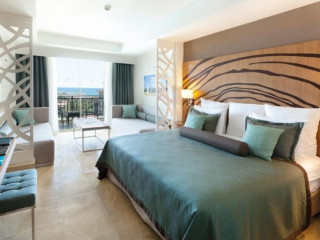 Dimitrios Beach Hotel