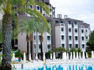 PENELOPE BEACH HOTEL