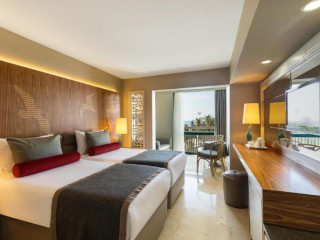 PALOMA PERISSIA HOTEL