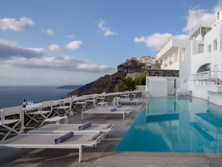 PANORAMA STUDIOS AND SUITES