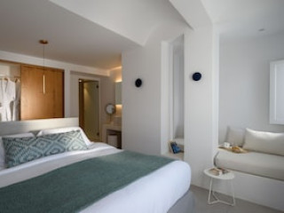 PANORAMA STUDIOS AND SUITES