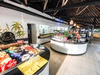 PAPILLON LAGOON REEF