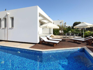 Paradise Cove Beach Villas