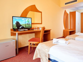 Paradise Hotel - Pomorie