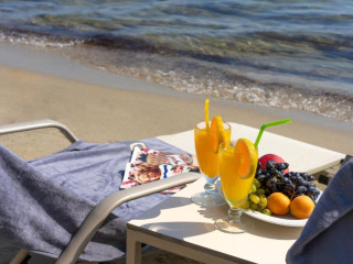 Paralia Beach Boutique Hotel