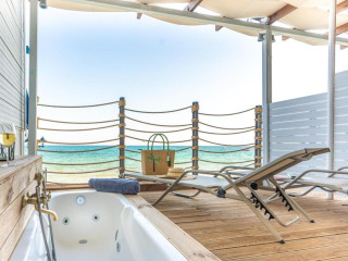 PARALIA BEACH BOUTIQUE HOTEL