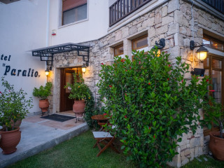 Paralio Hotel