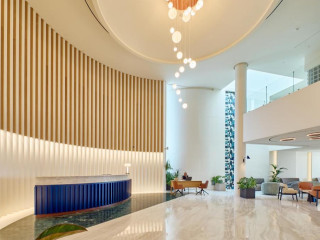 Paralos Kosta Alímia