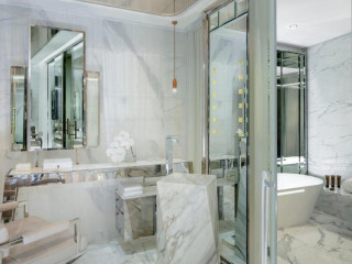 Paramount Hotel Dubai