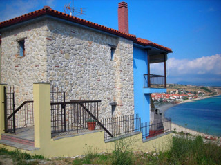 Parathinalos Hotel