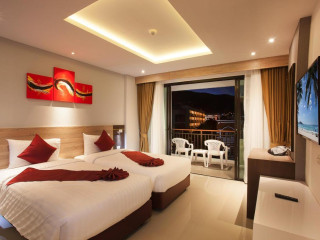 Paripas Patong Resort