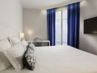 PARIS VAUGIRARD