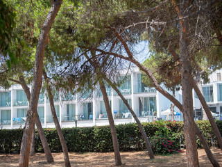 PARK BEACH HOTEL