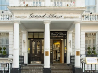 PARK CITY GRAND PLAZA KENSINGTON