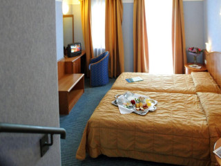 Park Hotel Jolanda
