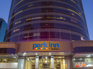 PARK INN BY RADISSON HOTEL APARTMENTS