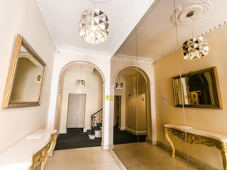 PARK LANE APARTMENTS - CLARGES STREET