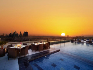 Park Regis Kris Kin Hotel