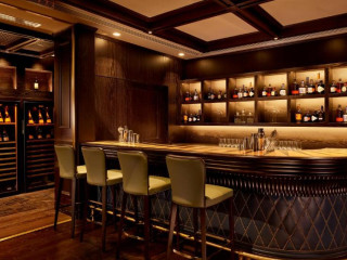 Parklane, a Luxury Collection Resort & Spa