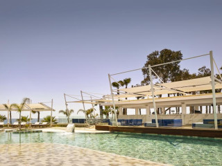 PARKLANE RESORT & SPA