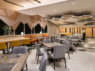 PARKROYAL SUITES BANGKOK