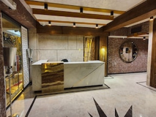 PARKWAY INN HOTEL AND SPA