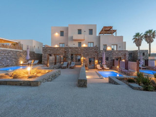 Paros Comfy Suites