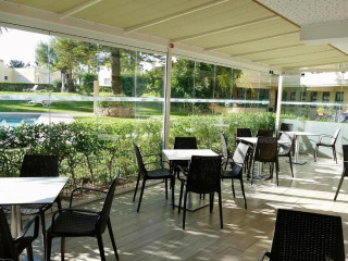 Parque Mourabel, Oasis Village and Pe do Lago