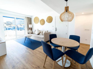 Parque Nereida Suites Hotel