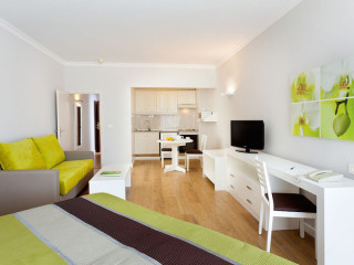 DIAMOND HOTEL