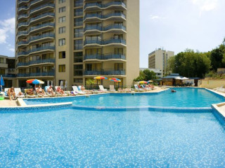 Paste la Nisipurile de Aur Hotel Royal