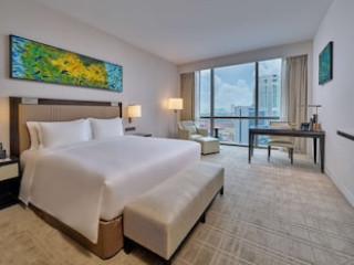 PAVILION HOTEL KUALA LUMPUR MANAGED BY BANYAN TREE