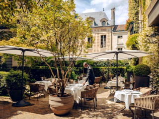 Pavillon de La Reine & Spa - Small Luxury Hotels of the World